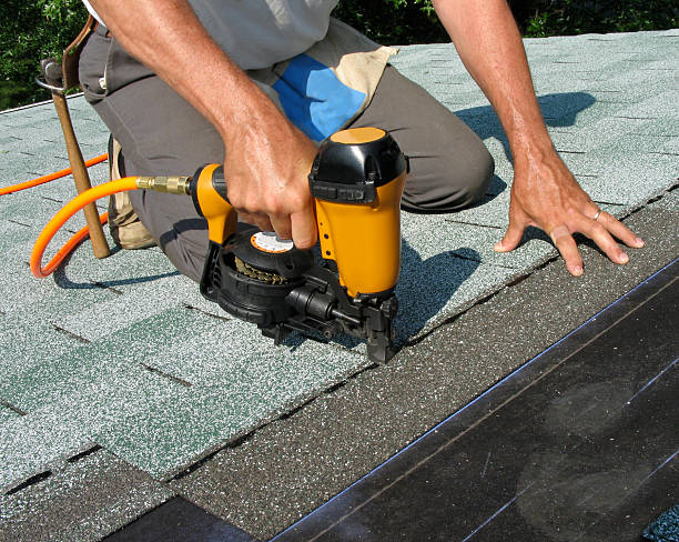 Best Emergency Roof Repair  in Island City, OR